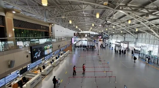 金海空港の詳しい乗り場を案内