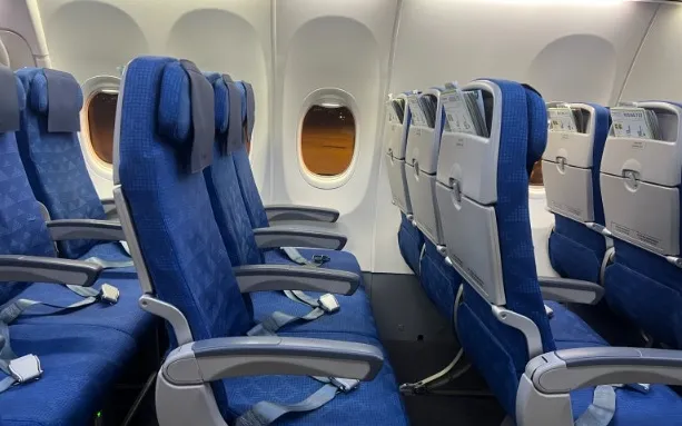 ジンエアーの機内